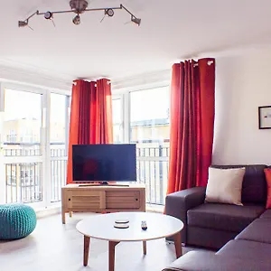  Apartment Boutique From United Kingdom